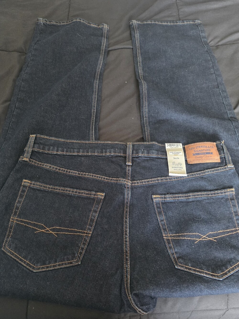 Levi's Men's Dark Blue Straight-Leg Jeans -Brand NEW